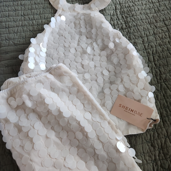 SHEIN White Sequin Halter Top New Years Eve Outfit Size SMALL - Picture 1 of 3